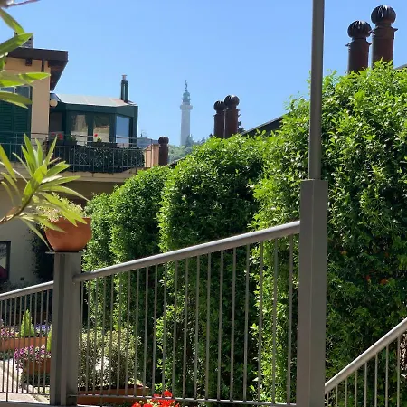 Le Residenze Dei Serravallo Apart Otel