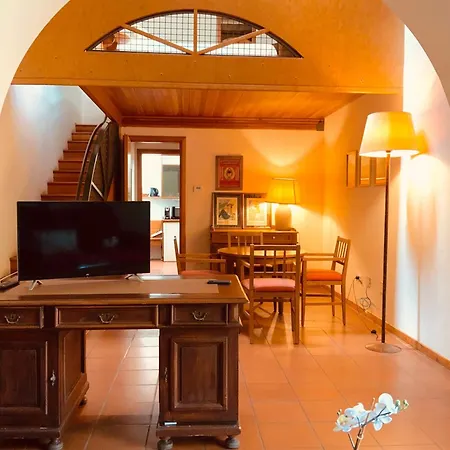 Le Residenze Dei Serravallo 4* Триест