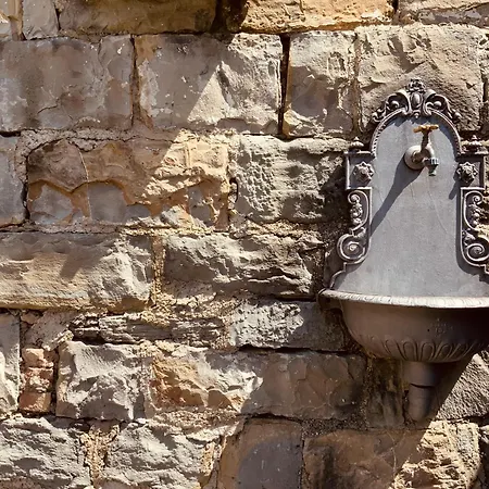 Le Residenze Dei Serravallo 4* 트리에스테