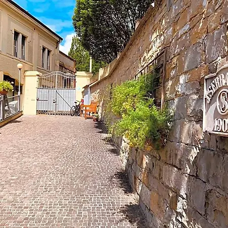 Le Residenze Dei Serravallo Apart Otel Trieste