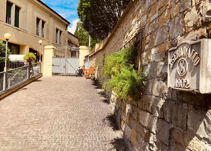 Le Residenze Dei Serravallo Apartmanhotel