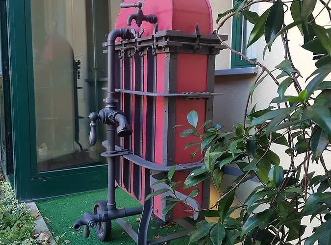 Le Residenze Dei Serravallo Apartmanhotel Trieszt